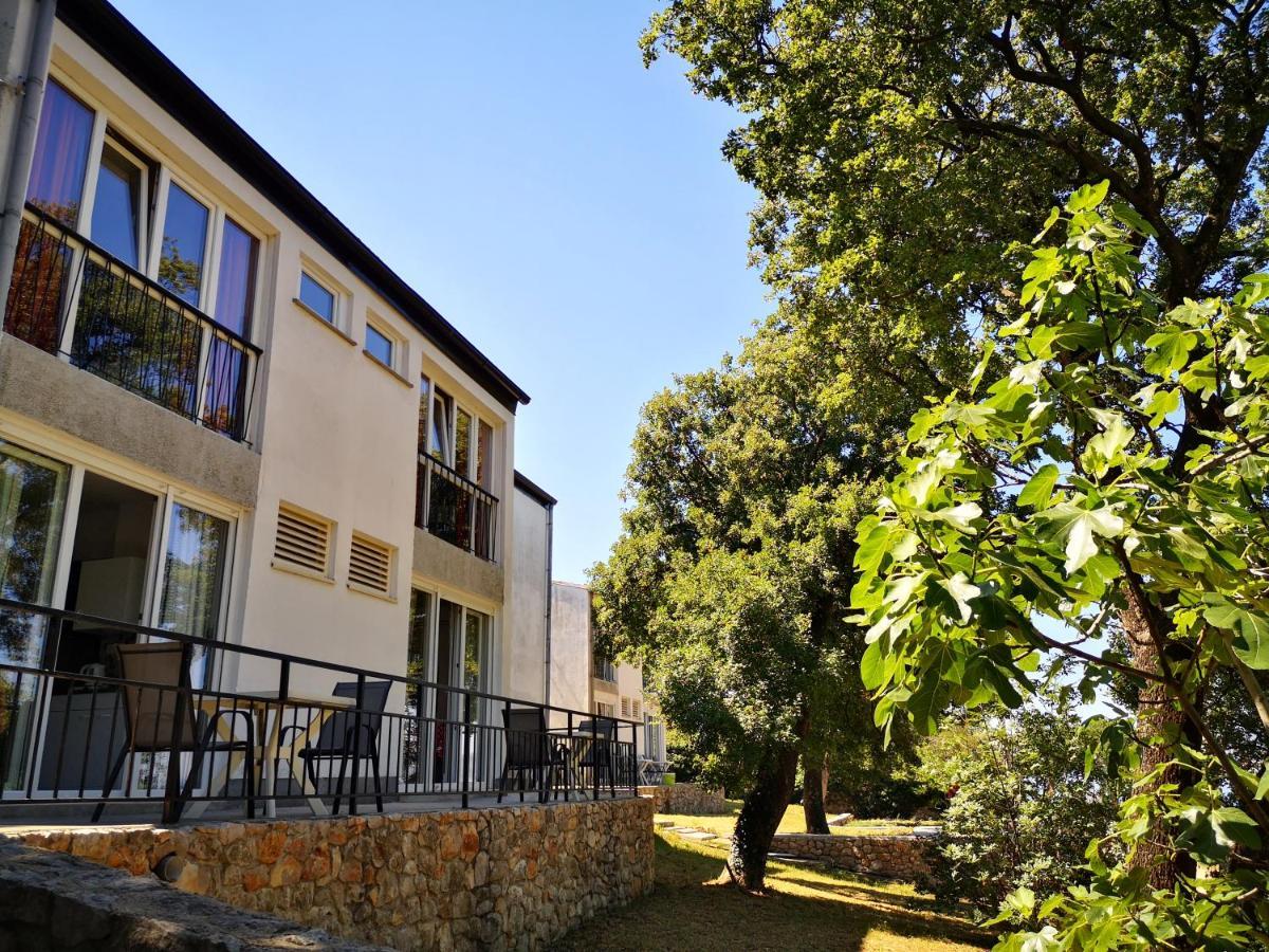 Guest House Morska Grota Povile Exterior photo